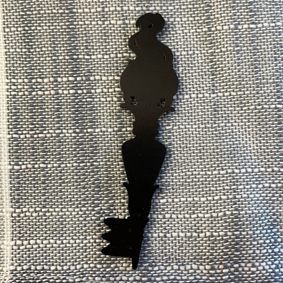 The Wizarding Trunk Harry Potter Potion Storeroom Key - Picture 2 of 3